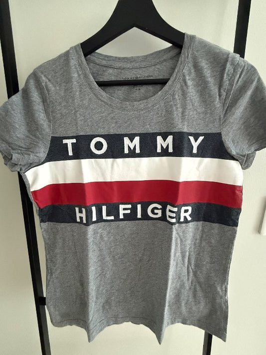 Tommy Hilfiger grey T-shirt