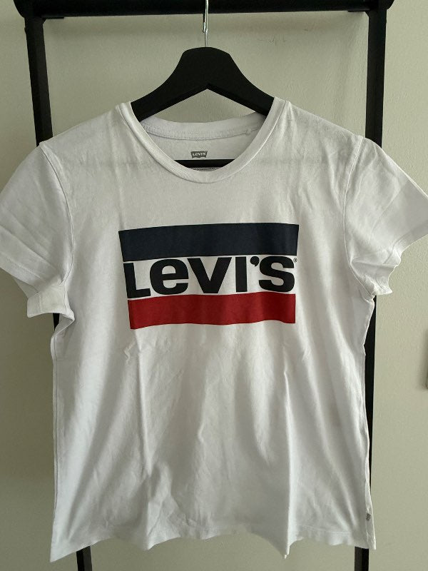 Levi’s t-shirt white