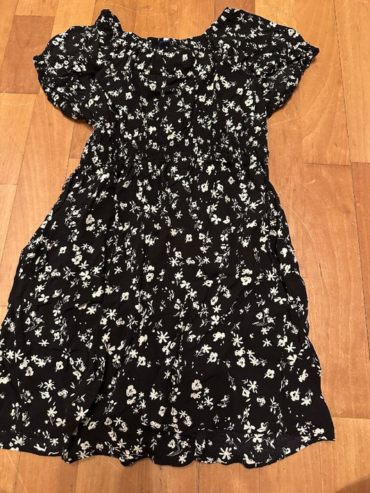 Uniqlo floral dress