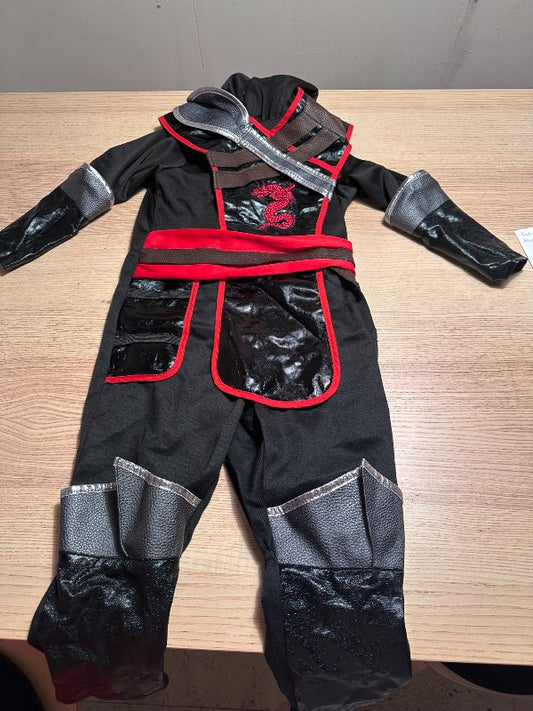 Ninja costume lítið notuð