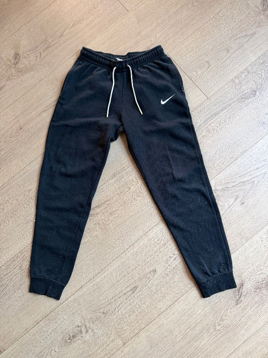 Nike buxur svartar