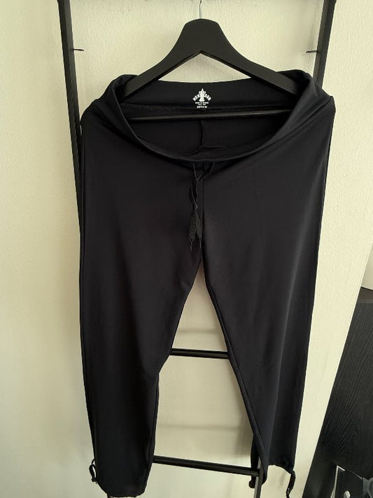 HENSON new black pants