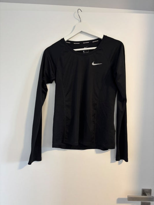 nike æfigabolur síðerma svartur