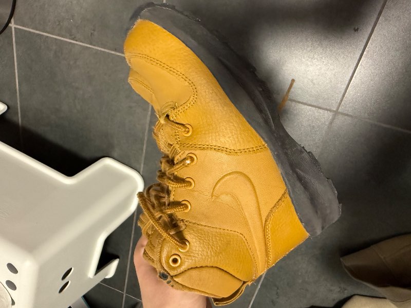 Nike boots