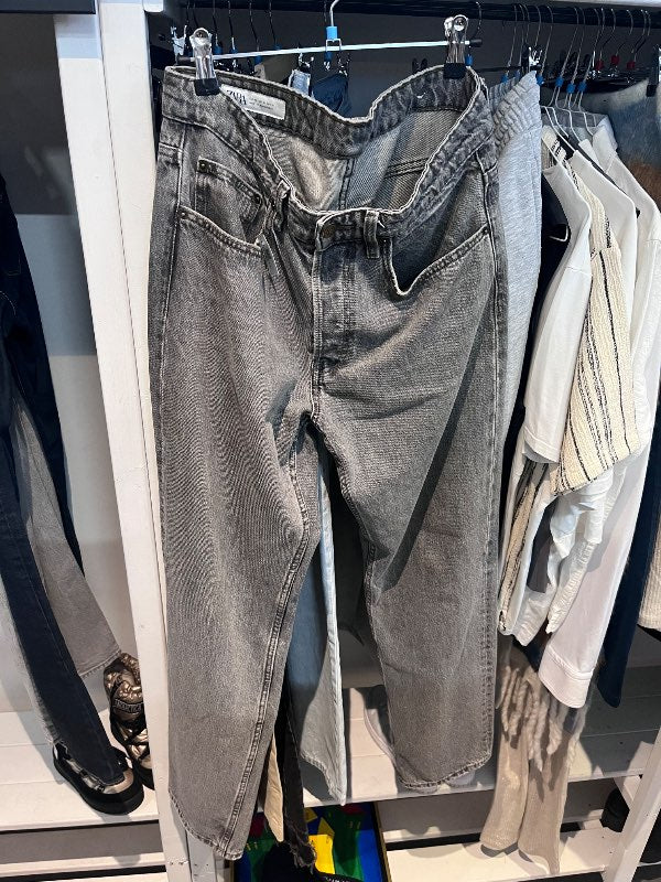 Zara gallabuxur gráar