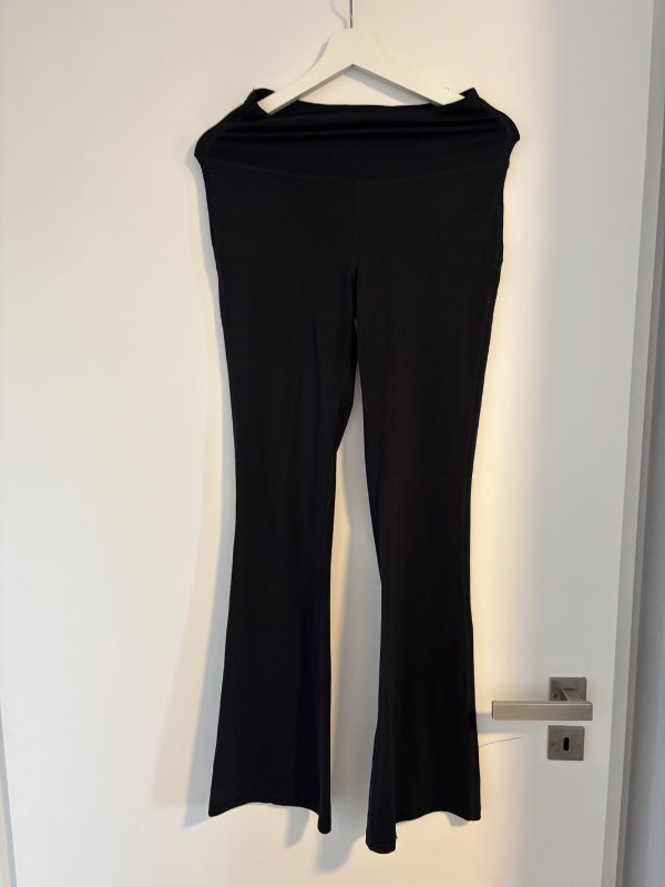 metta yoga leggings svartar