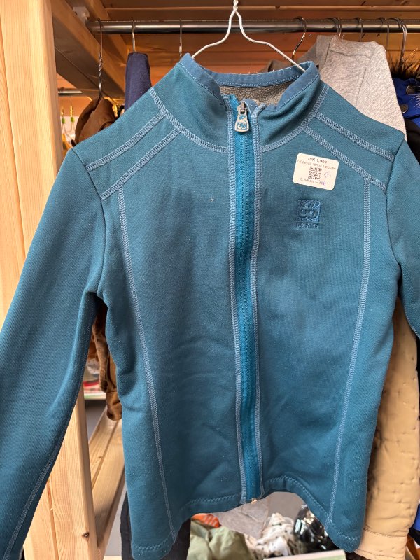 66 peysa rennd sægræn