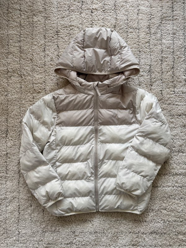 Uniqlo úlpa ljós