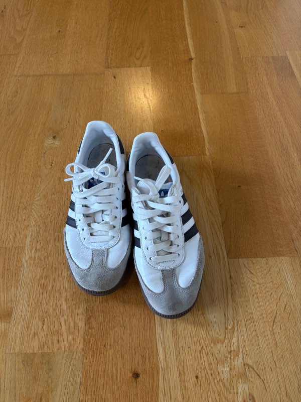 Adidas samba