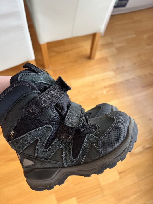Ecco boots