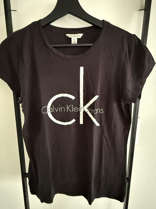 CALVIN KLEIN Jeans  Black T-shirt