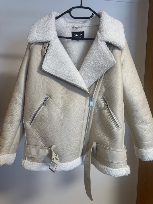 Sheepskin coat ONLY