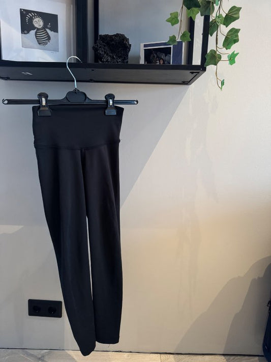 Svartar ræktarbuxur