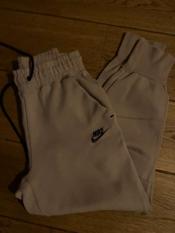 Nike tech fleece