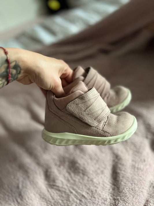 Skór ecco pink