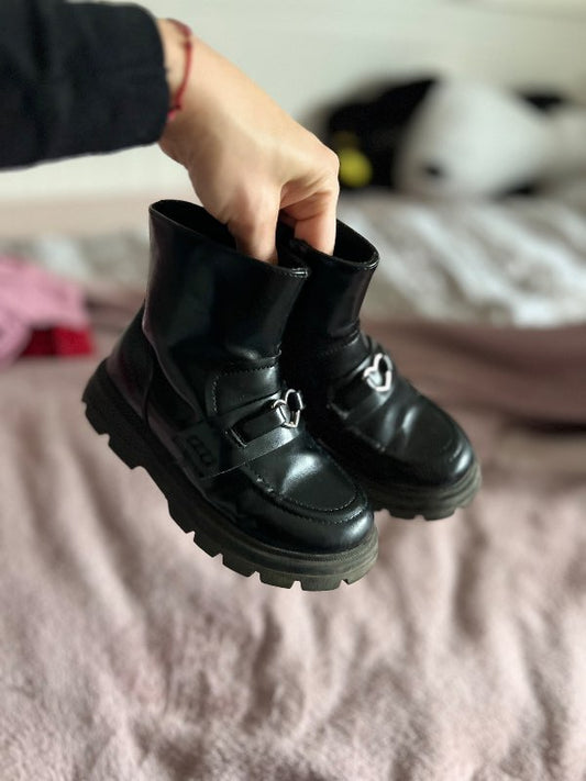 Skór Zara black
