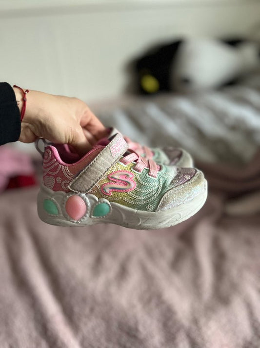Skór skechers light