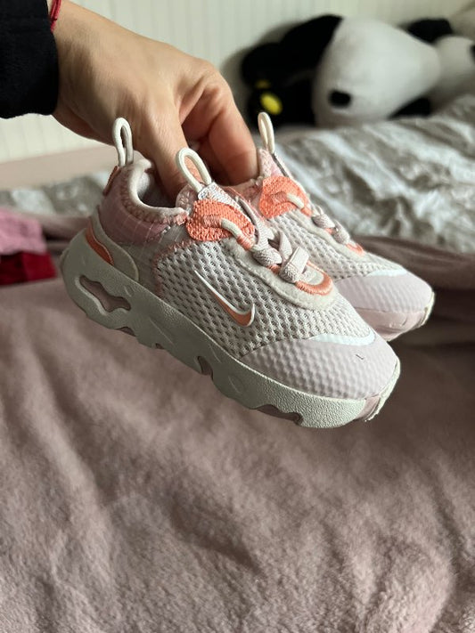 Skór Nike pink