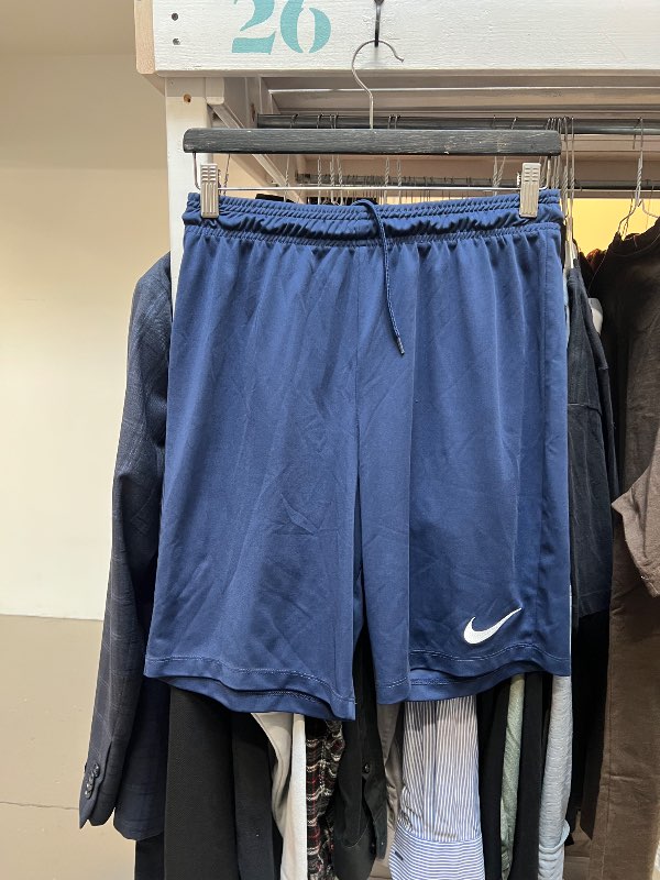 Nike Stuttbuxur - Bláar