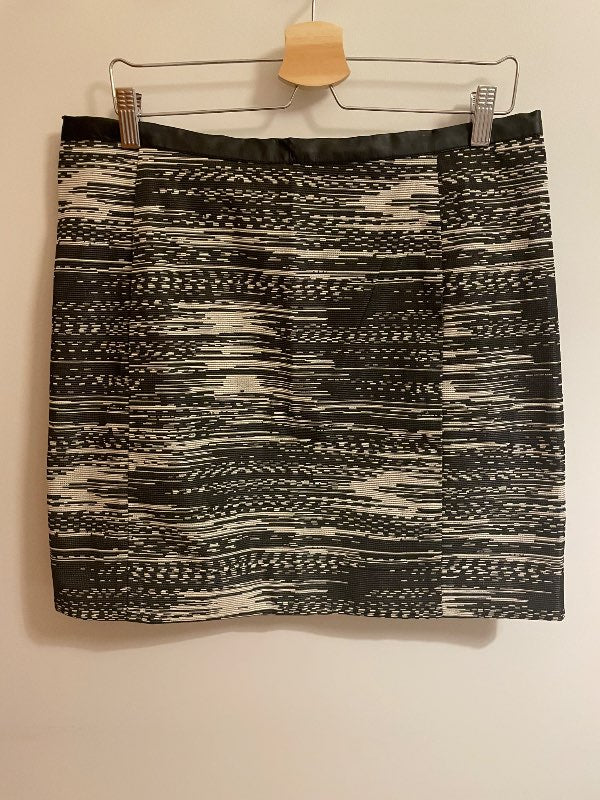 Pils svart/hvitt H&M