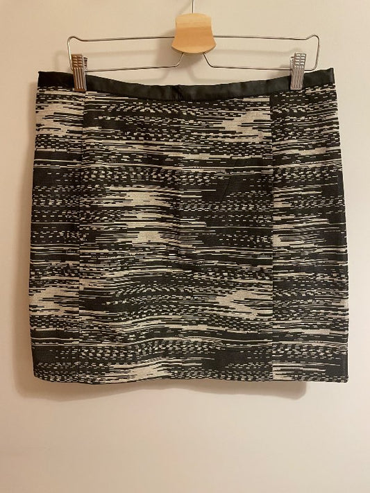 Pils svart/hvitt H&M