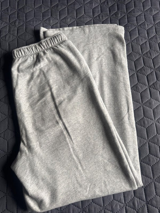 Gráar jogginsbuxur