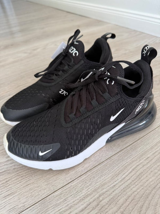 NIKE AIR  270 black shoes