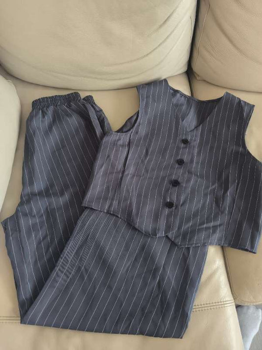 Buxur og vesti sett St M