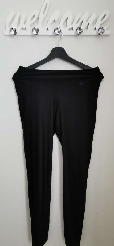 NIKE DRI-FIT  LEGGINGS