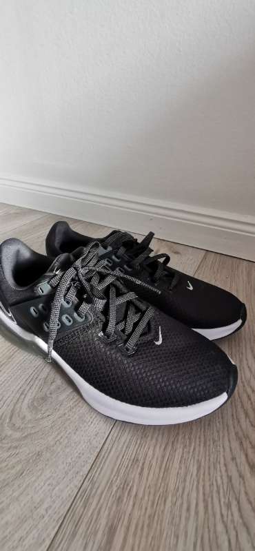 NIKE AIR MAX WOMEN'S