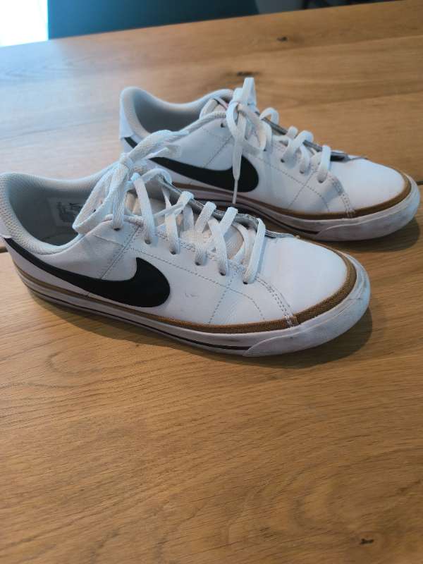 Nike skór 35.5