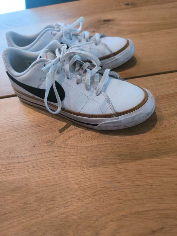 Nike skór 38.5