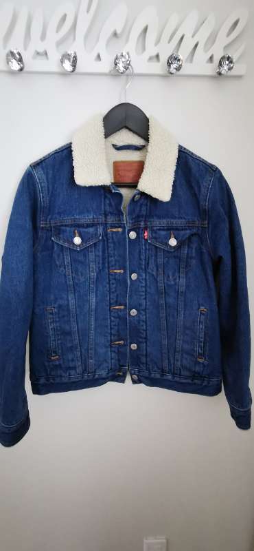 LEVI,S DENIM PADDED JACKET