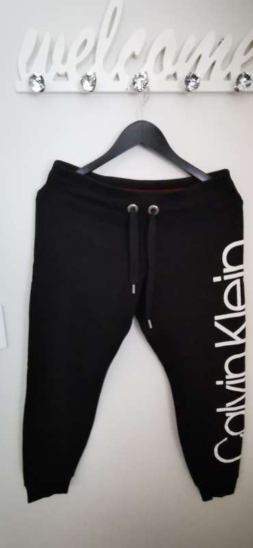 CALVIN KLEIN  BLACK SWEATPANTS
