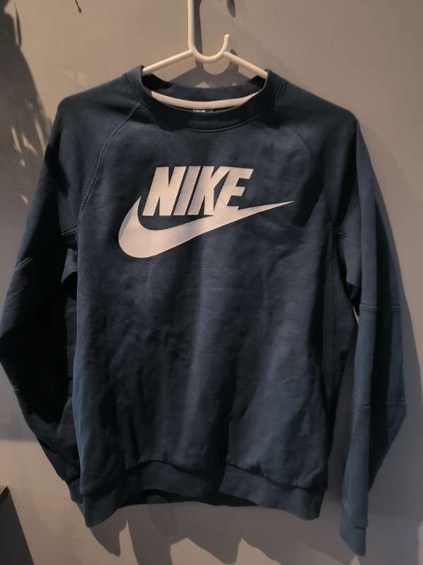 Nike peysa