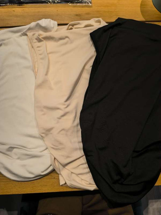 Ermalaus hvítur toppur