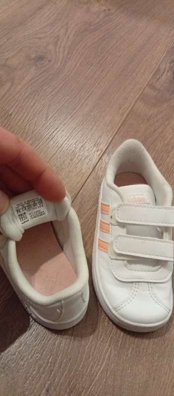 Adidas hv m bleiku