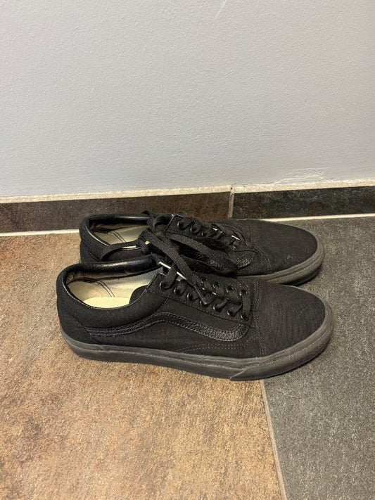 Svartir Vans skór
