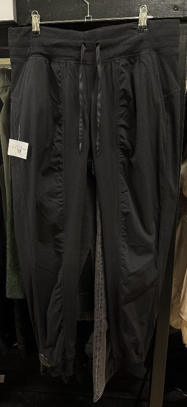 Lululemon dance jogger