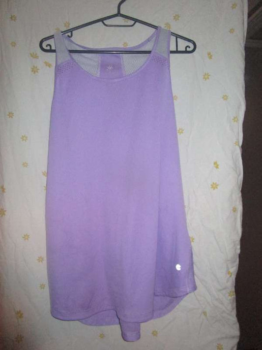 Fjólublár bolur í ræktina