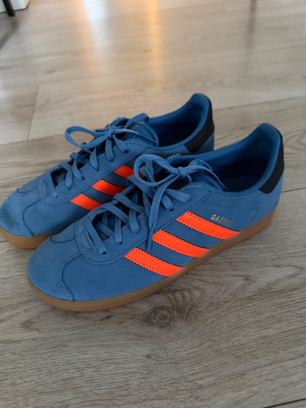 ADIDAS GAZELLE sports shoes