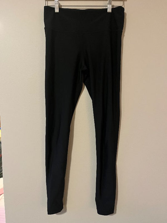 Define the line leggings