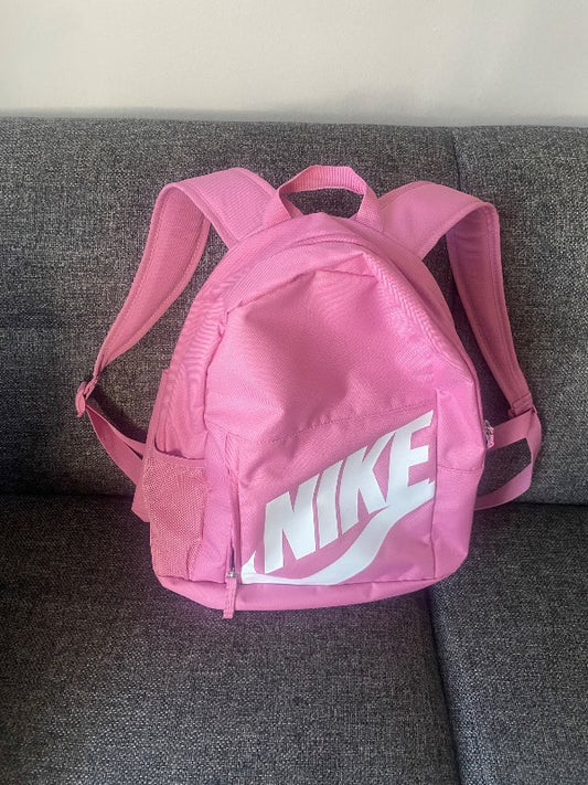 Bleikur bakpoki Nike