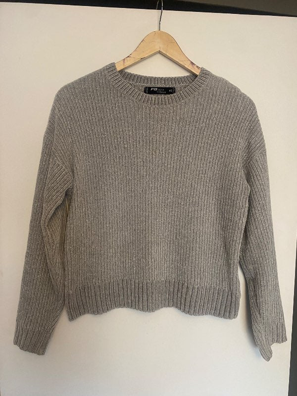 Grá peysa FB sister knitwear - New Yorker