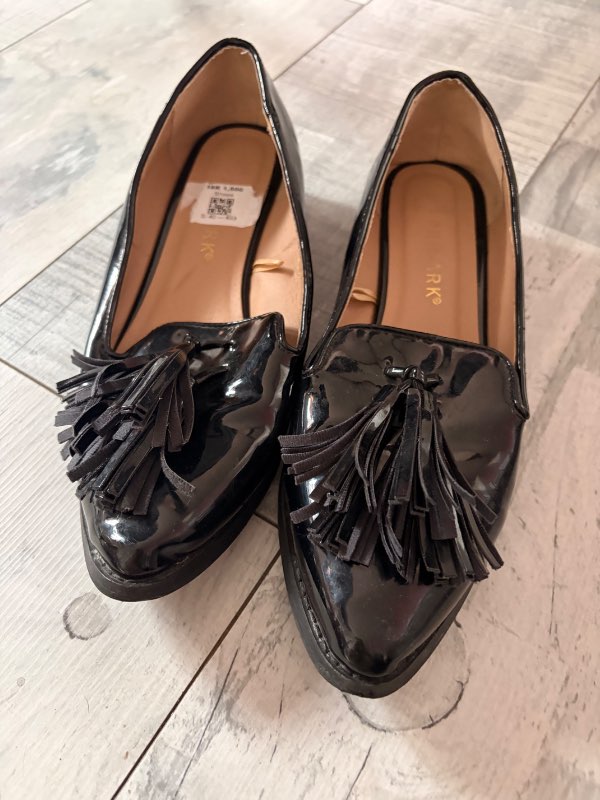 Tassel loafers