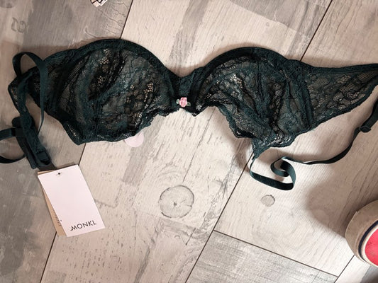Bra green