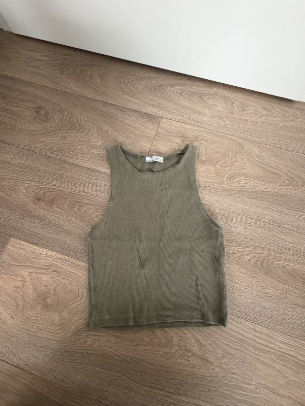 Green Cropp top