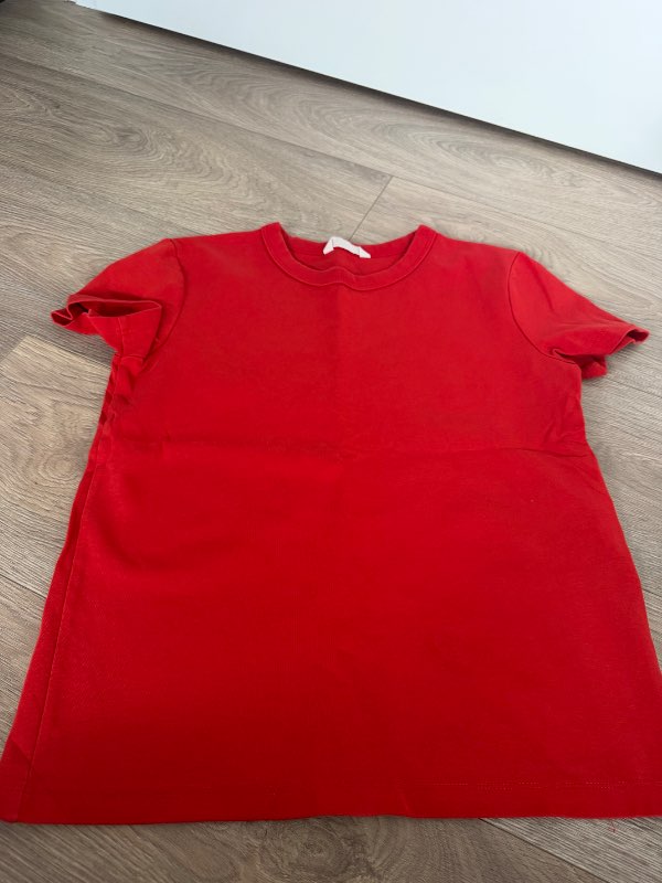 Red t-shirt