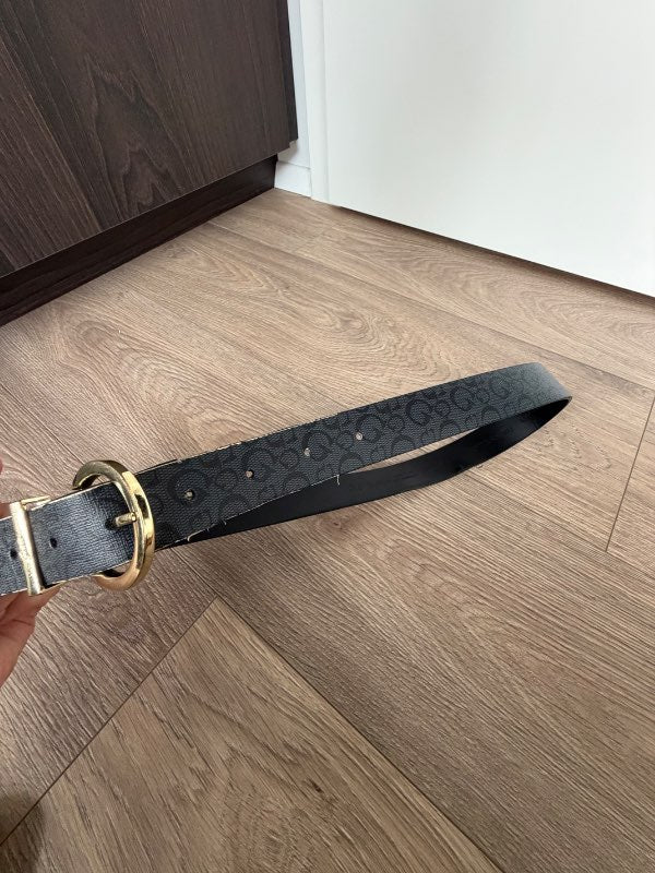Guess belt