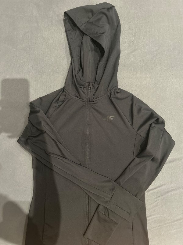 4F sports hoodie